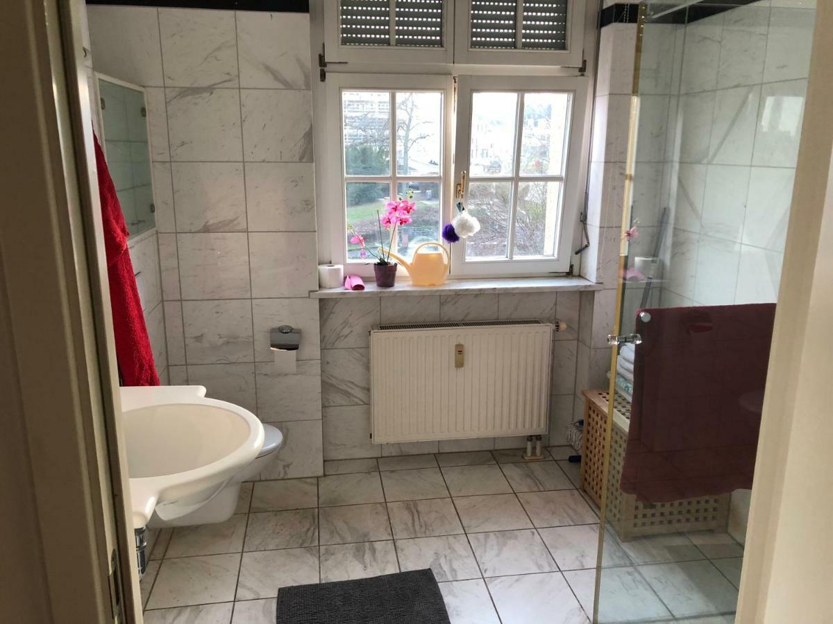 Ferienwohnung mitten in Wiesbaden Exterior foto