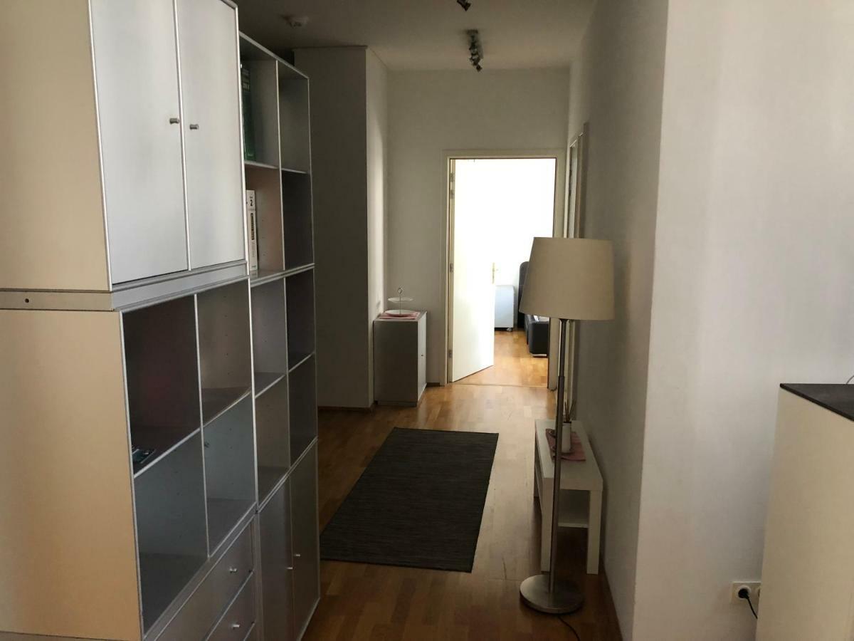 Ferienwohnung mitten in Wiesbaden Exterior foto